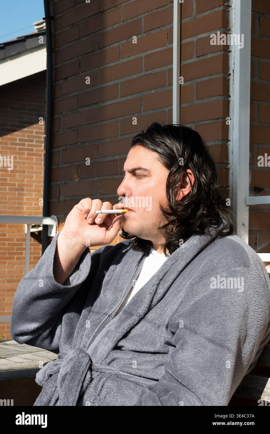 morning cigarette Morning cigarette hi-res stock photography and images
