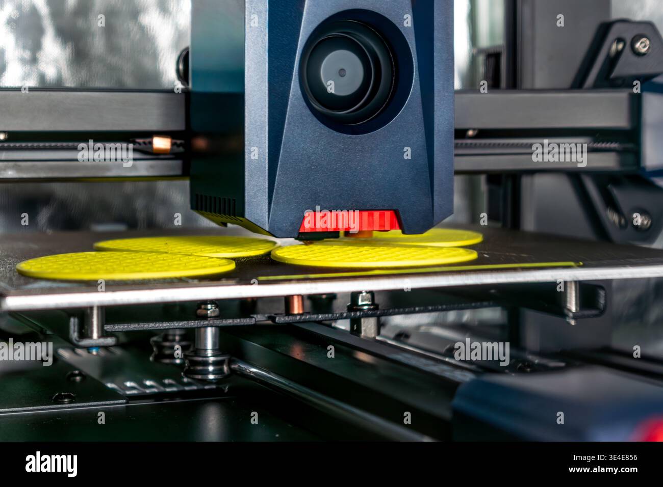 3d printer printing an object on the tray with filament Stock Photo - Alamy
