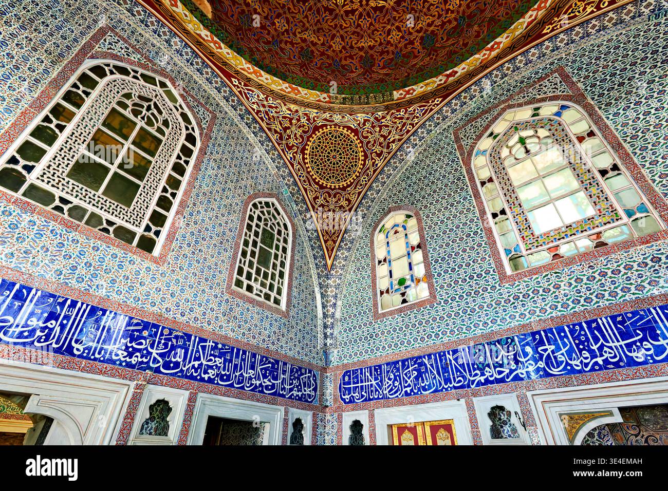 Explore unique architectural features hi-res stock photography and ...