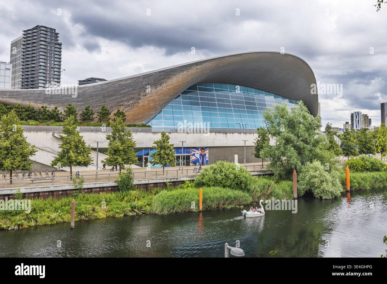 Riverside view of the London Aquatics Centre at Queen Elizabeth Olympic Park, Stratford. London, UK, 22 June 2024 Stock Photo