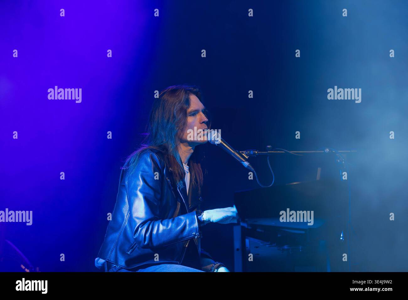 Suede live 2026 hi-res stock photography and images - Alamy