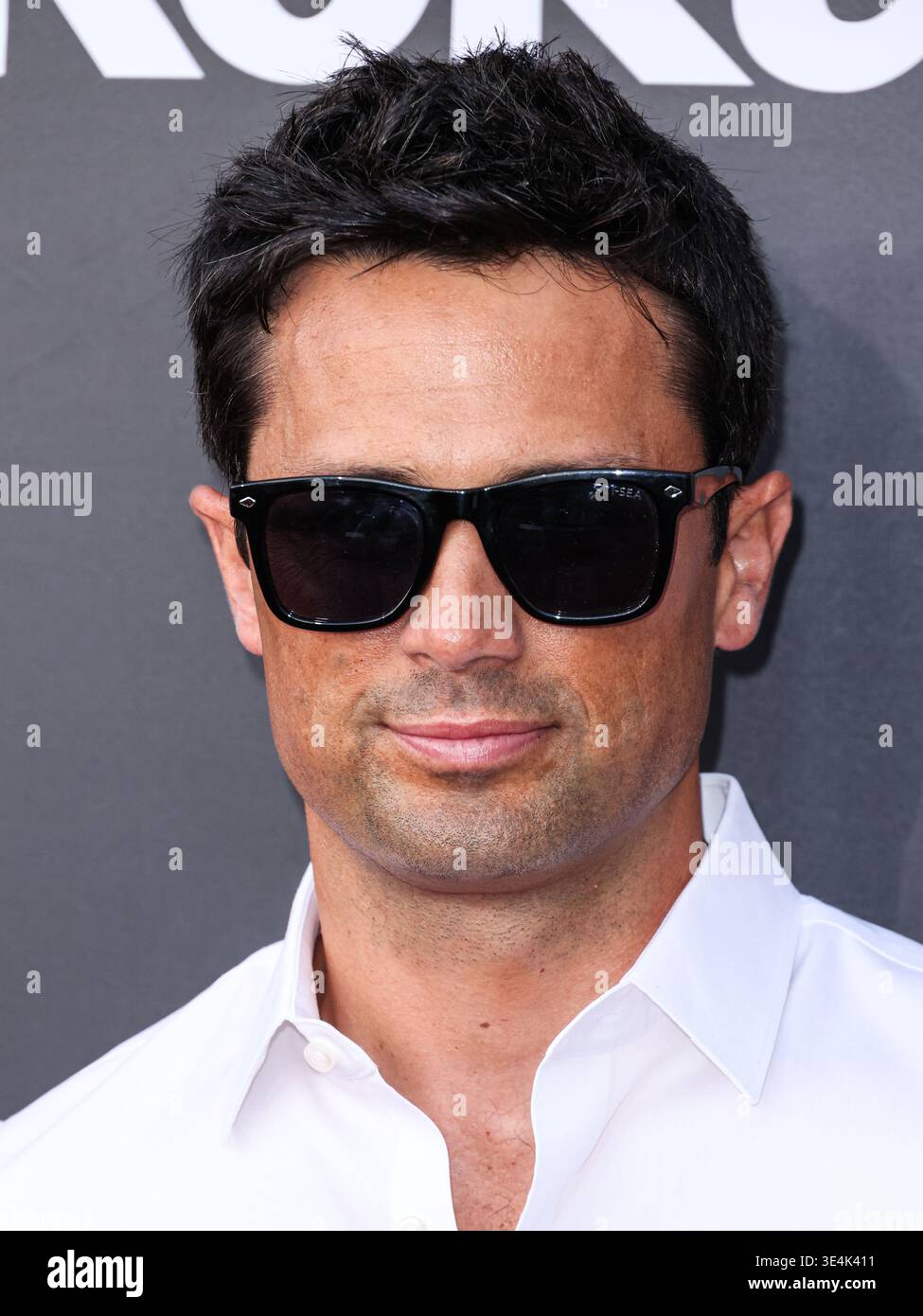 Xavier Roki SANTA MONICA, LOS ANGELES, CALIFORNIA, USA - MARCH 26: Stephen Colletti ...