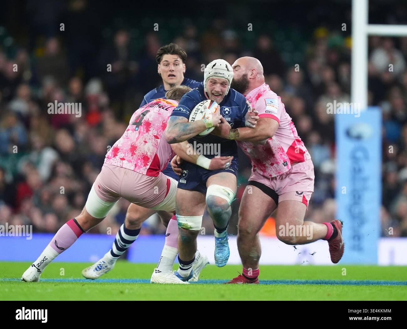 Bristol Bears' Fitz Harding taking on the Harlequins defence during the ...