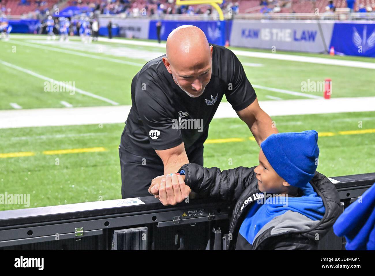 ST. LOUIS, MO - MARCH 28: St. Louis Battlehawks head coach Ricky Proehl ...