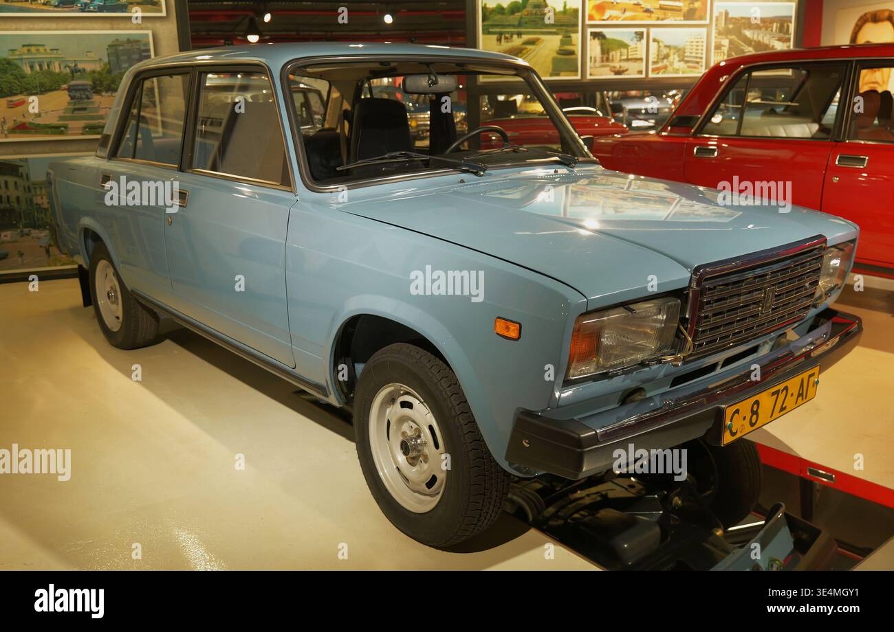 Lada 2102 hi-res stock photography and images - Alamy