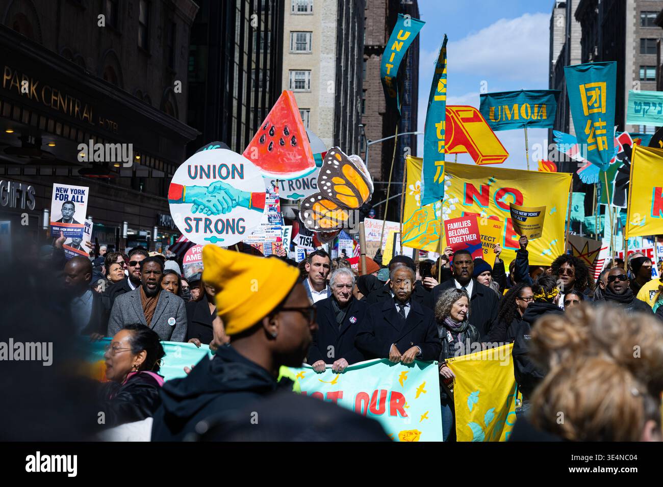 Robert De Niro and Reverend Al Sharpton marched alongside thousands of ...