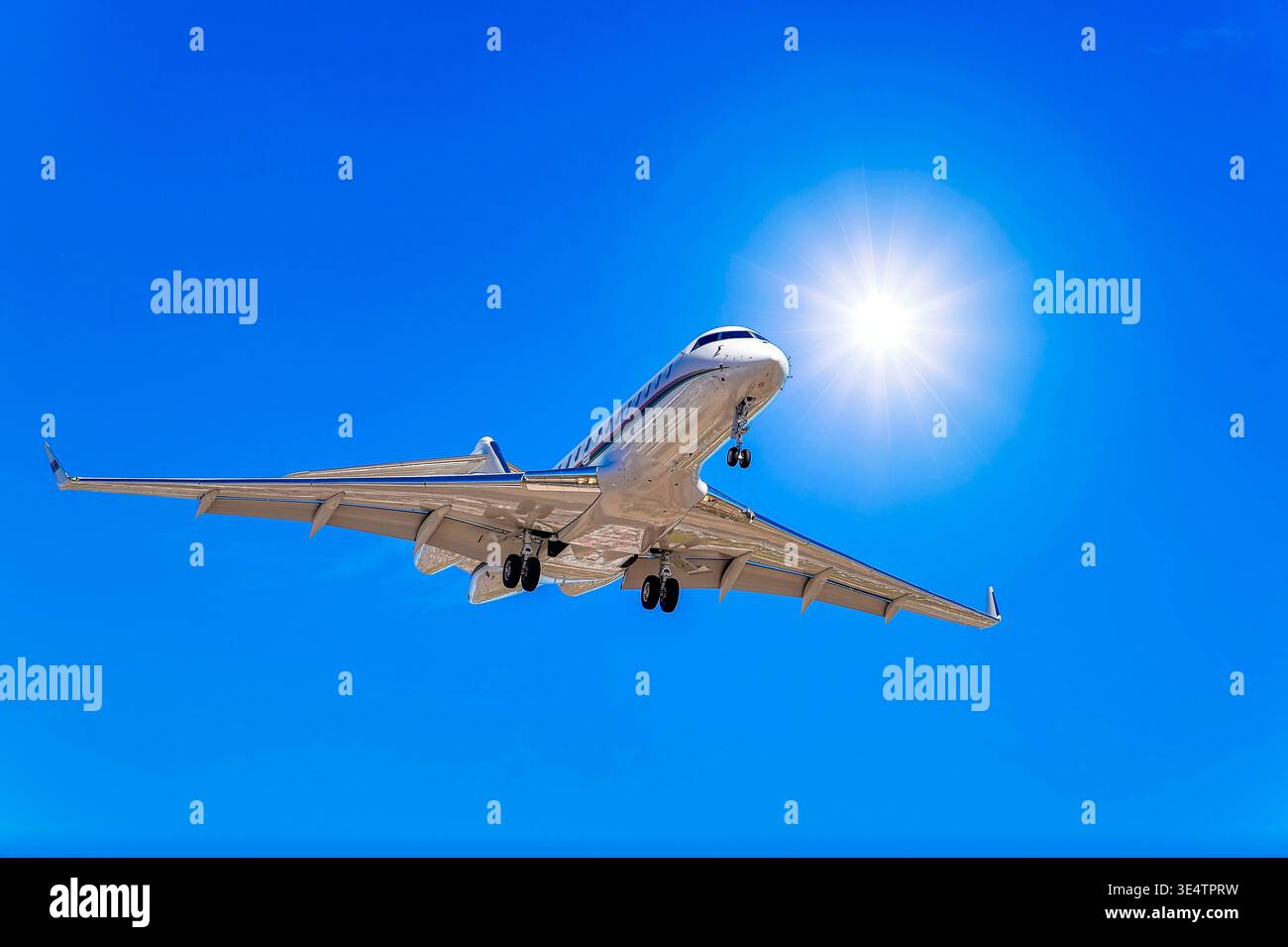 Bombardier global 5000 hi-res stock photography and images - Alamy