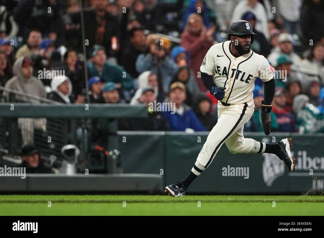 Seattle Mariners Randy Arozarena Scores On An RBI Single From Luke Seattle Mariners Randy Arozarena Scores On An Rbi Single From Luke Raley Against The Cleveland Guardians During The Fifth Inning Of A Baseball Game Sunday March 29 2026 In Seattle Ap Wasson 3E4X5EN 