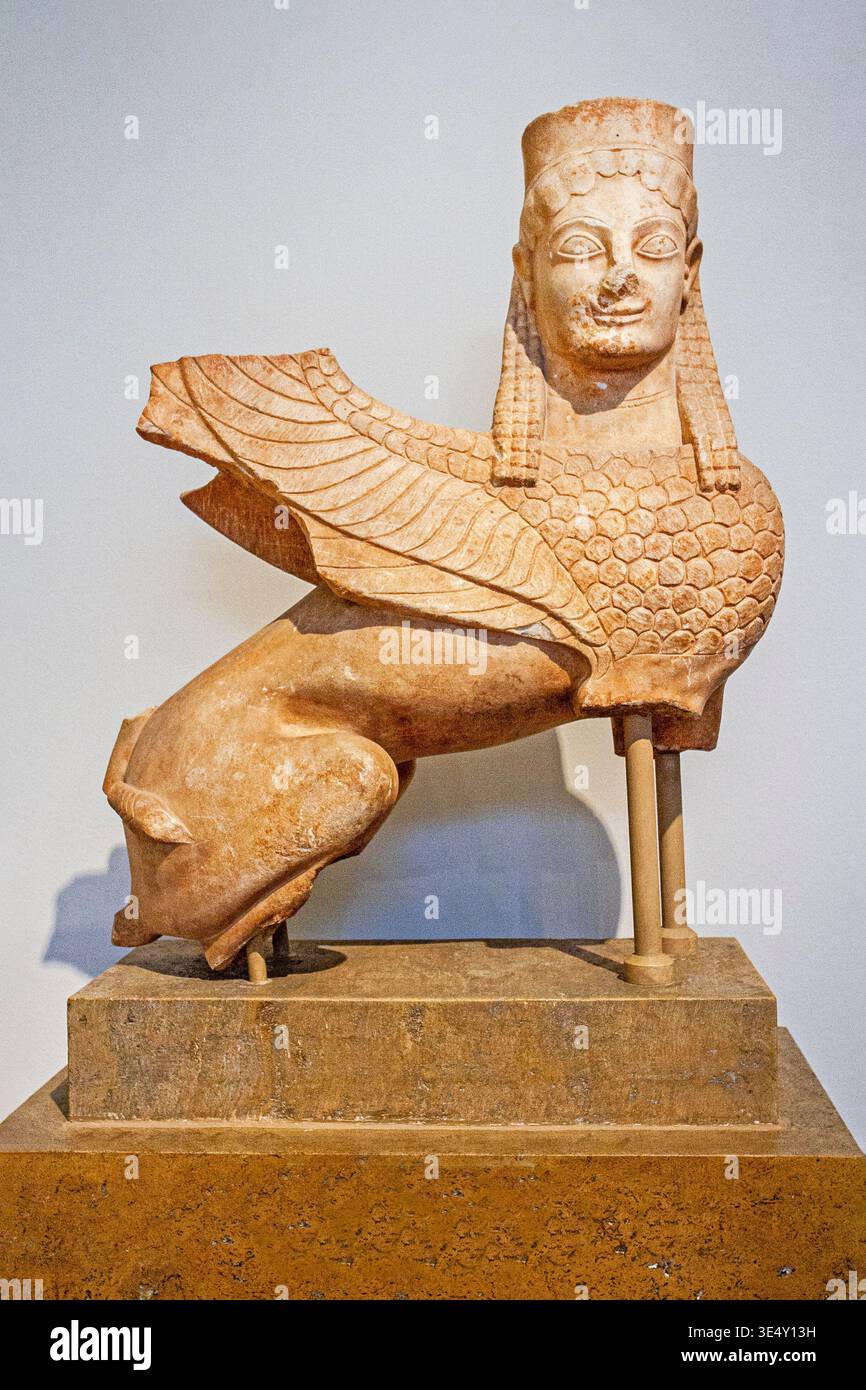 MH様10【1855】九尾彫りスフィア ゴールデンオブシディアン Archaic ancient Greek sculpture of a Sphinx originally on top of