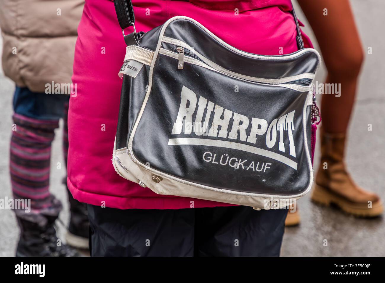 Bag bearing the inscription ‘Ruhrpott Glück auf’, the traditional greeting of all miners in Germany. Duisburg, North Rhine-Westphalia, Germany Stock Photo