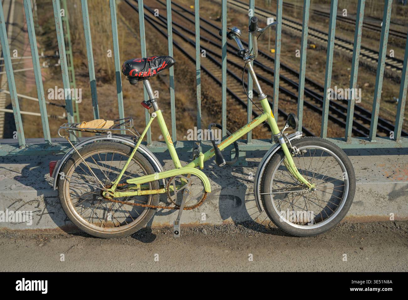 Klapprad hi-res stock photography and images - Alamy