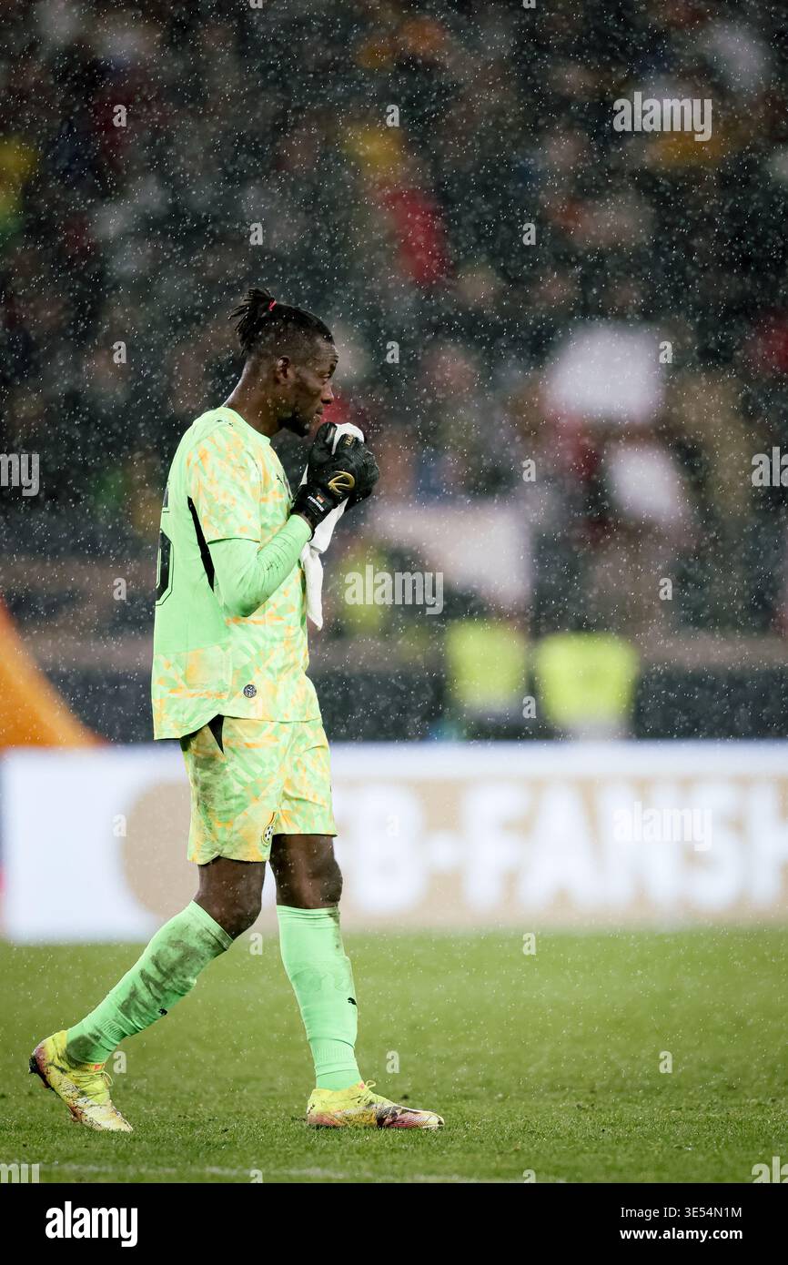 Stuttgart Germany 30th March 2026 Goalkeeper Benjamin Asare 16 Of stuttgart-germany-30th-march-2026-goalkeeper-benjamin-asare-16-of