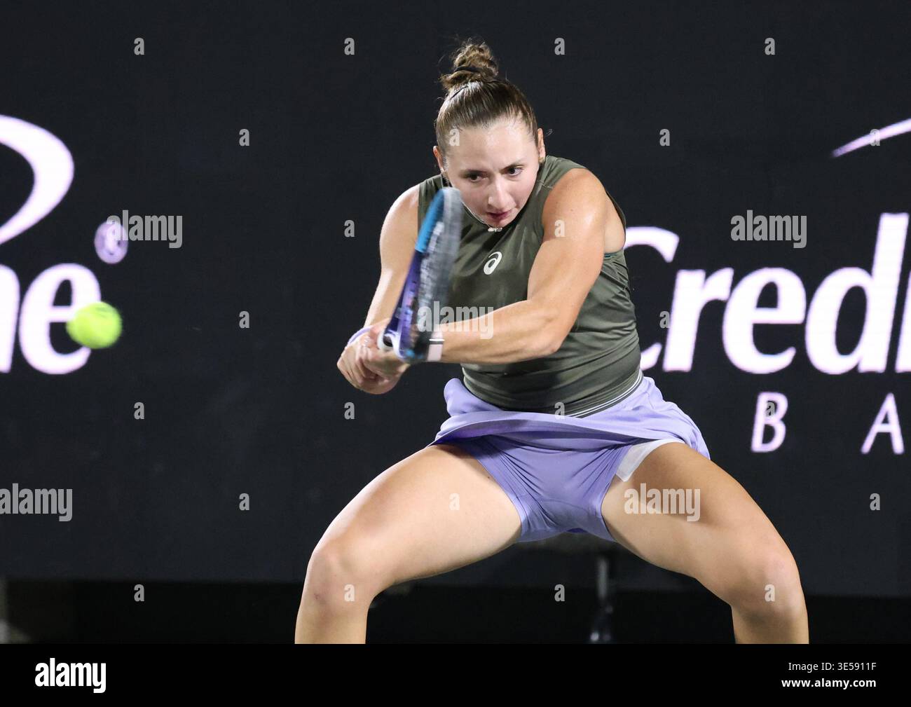 Charleston, South Carolina, USA. 31st Mar, 2026. MARY STOIANA of USA during the match against A. Parks of USA in first round of tennis tournament WTA 500 Charleston Open. Mary Stoiana lost 6:2, 4:6, 1:6. (Credit Image: © Marcin Cholewinski/ZUMA Press Wire) EDITORIAL USAGE ONLY! Not for Commercial USAGE! Stock Photo