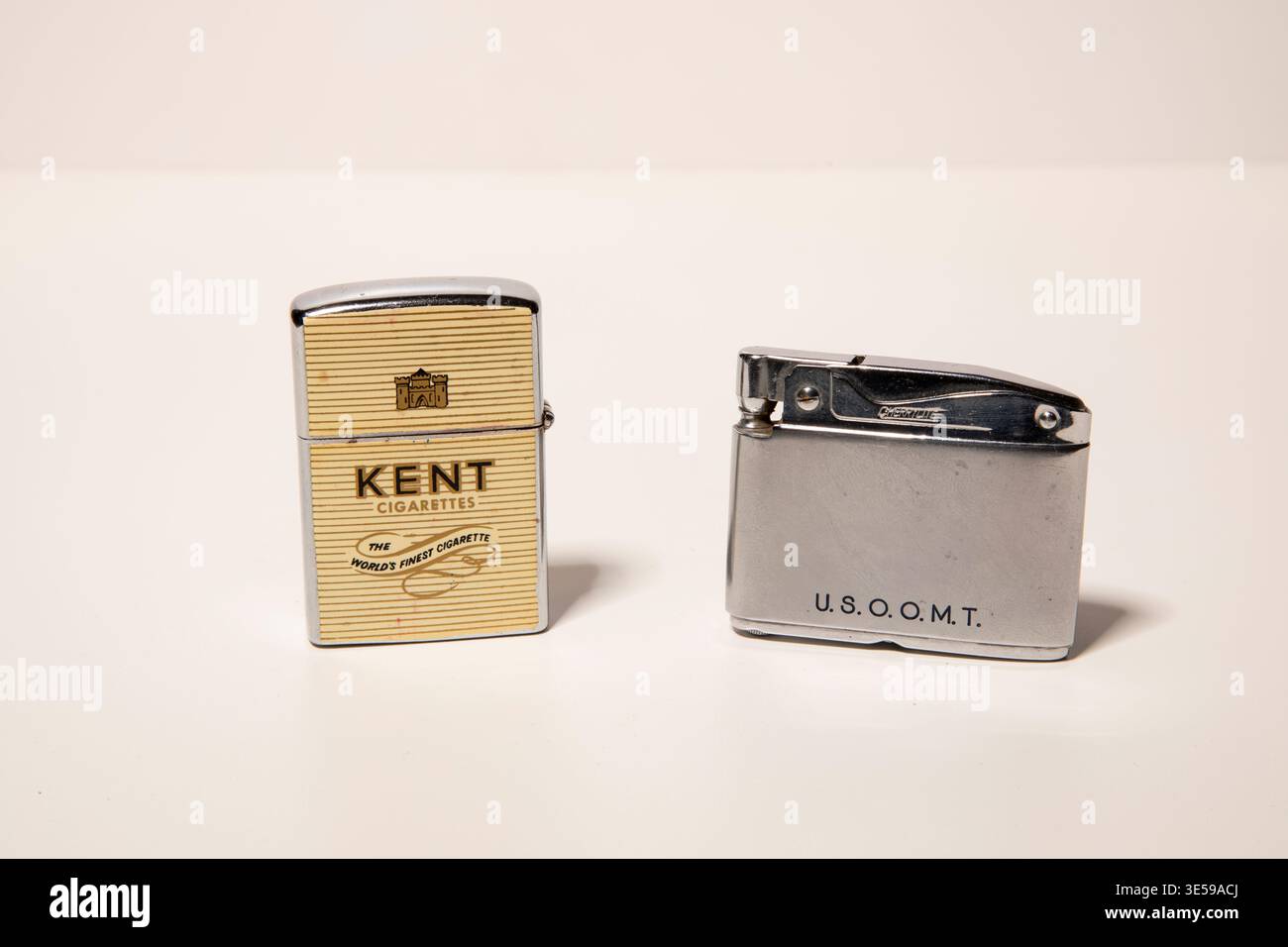 Vintage cigarette lighters hi-res stock photography and images