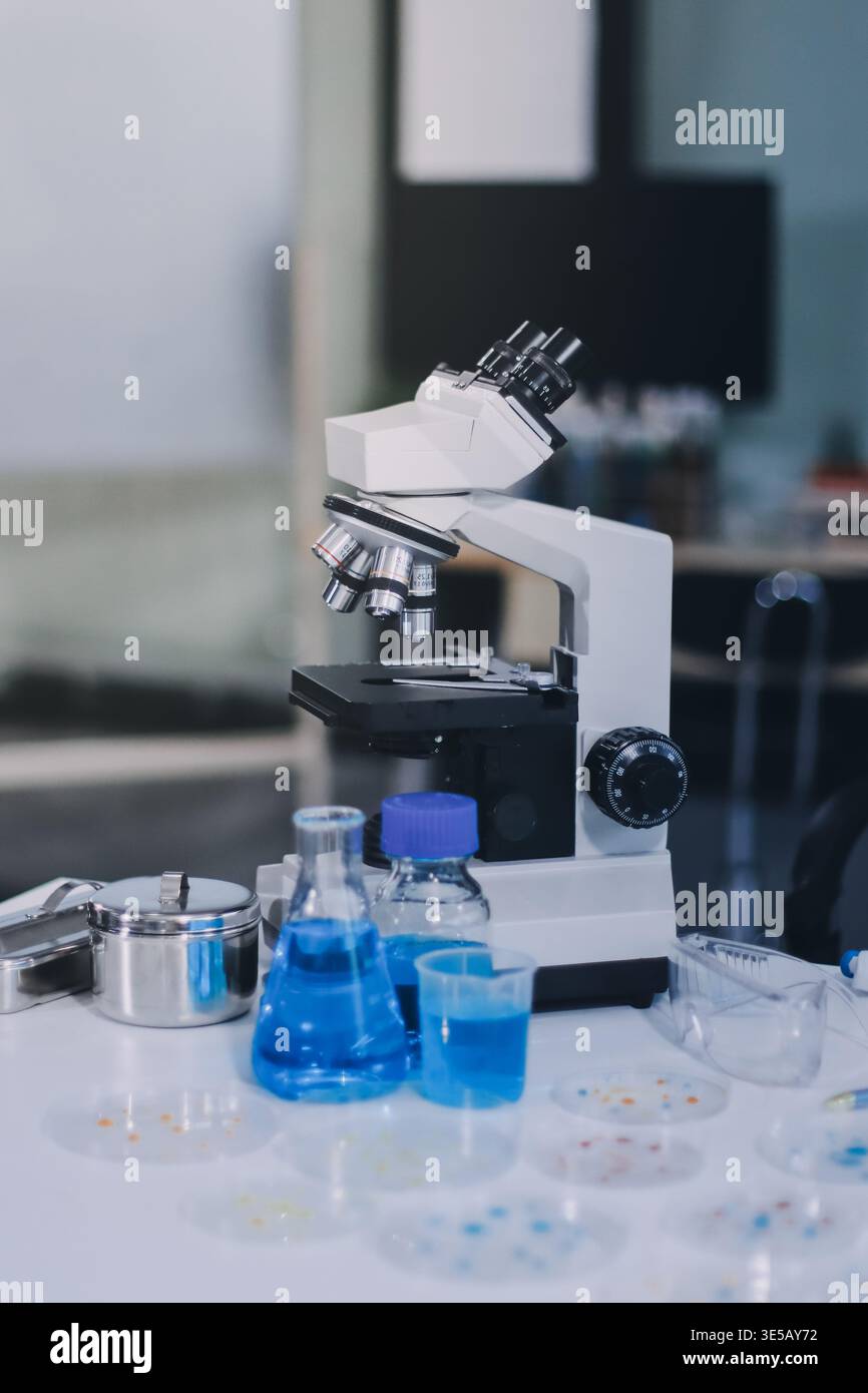 Researchers working in the clinical laboratory Stock Photo