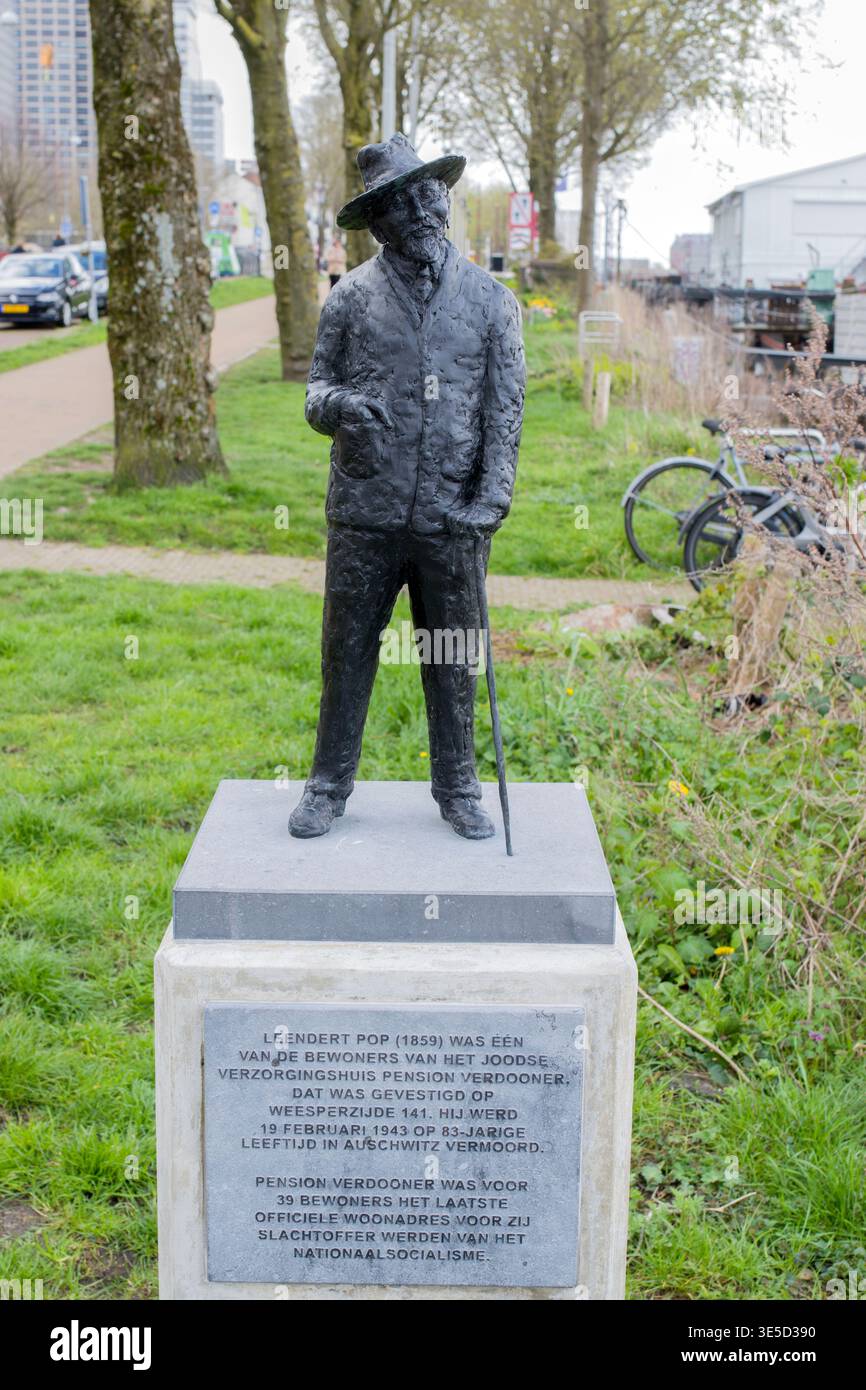 Statue Leendert Pop At Amsterdam The Netherlands 30-3-2026 Stock Photo