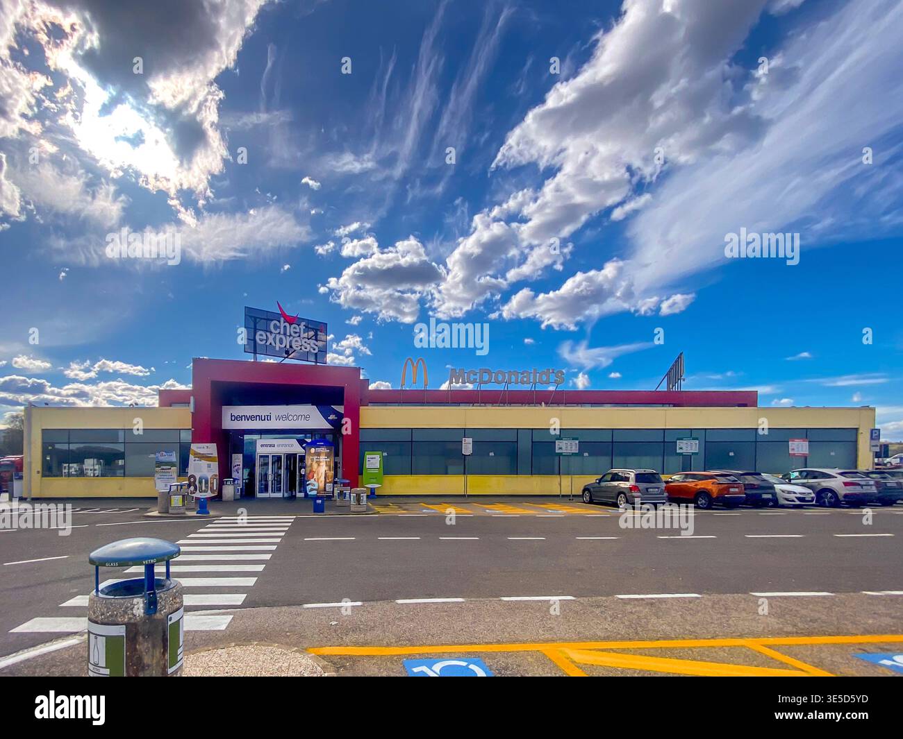 Red pit parking area hi-res stock photography and images - Alamy