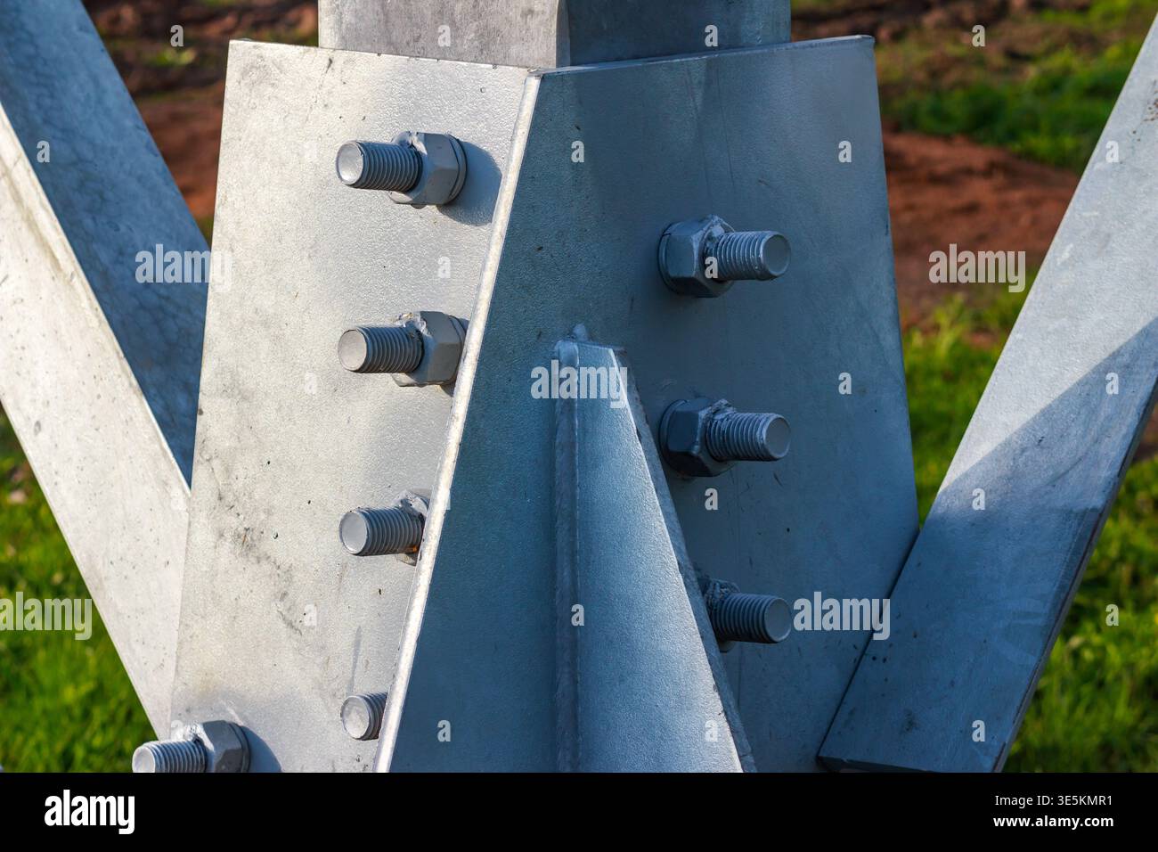 Atached Pylon Structural assembly line hi-res stock photography and images - Alamy