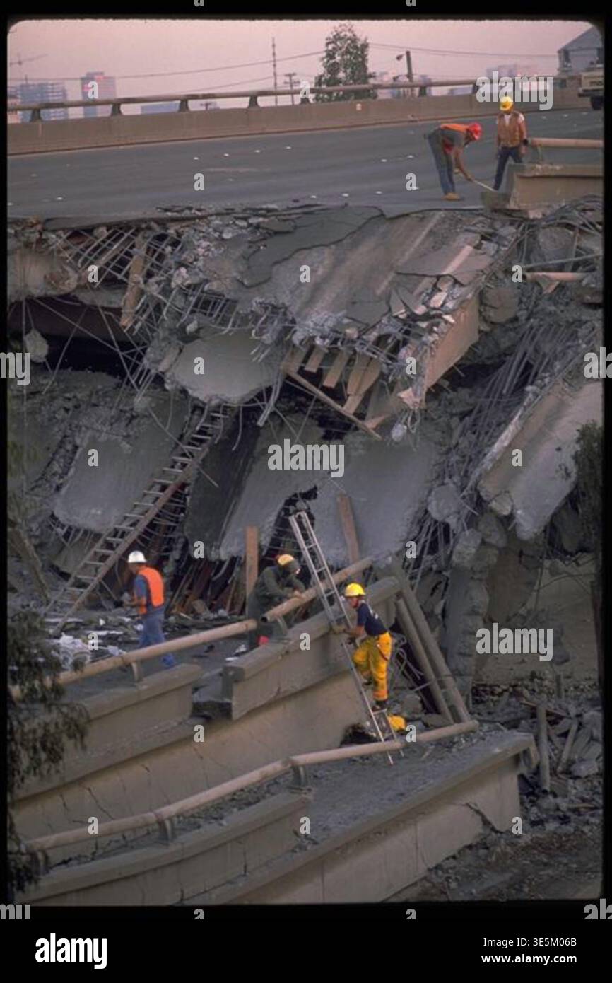 1989 san francisco earthquake damage hi-res stock photography and ...