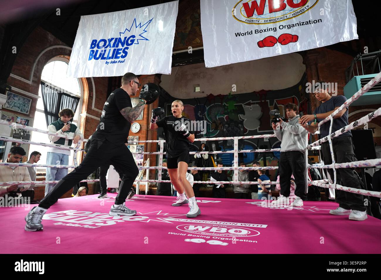 Shannon Courtenay during a workout at All Stars Boxing Gym, London ...