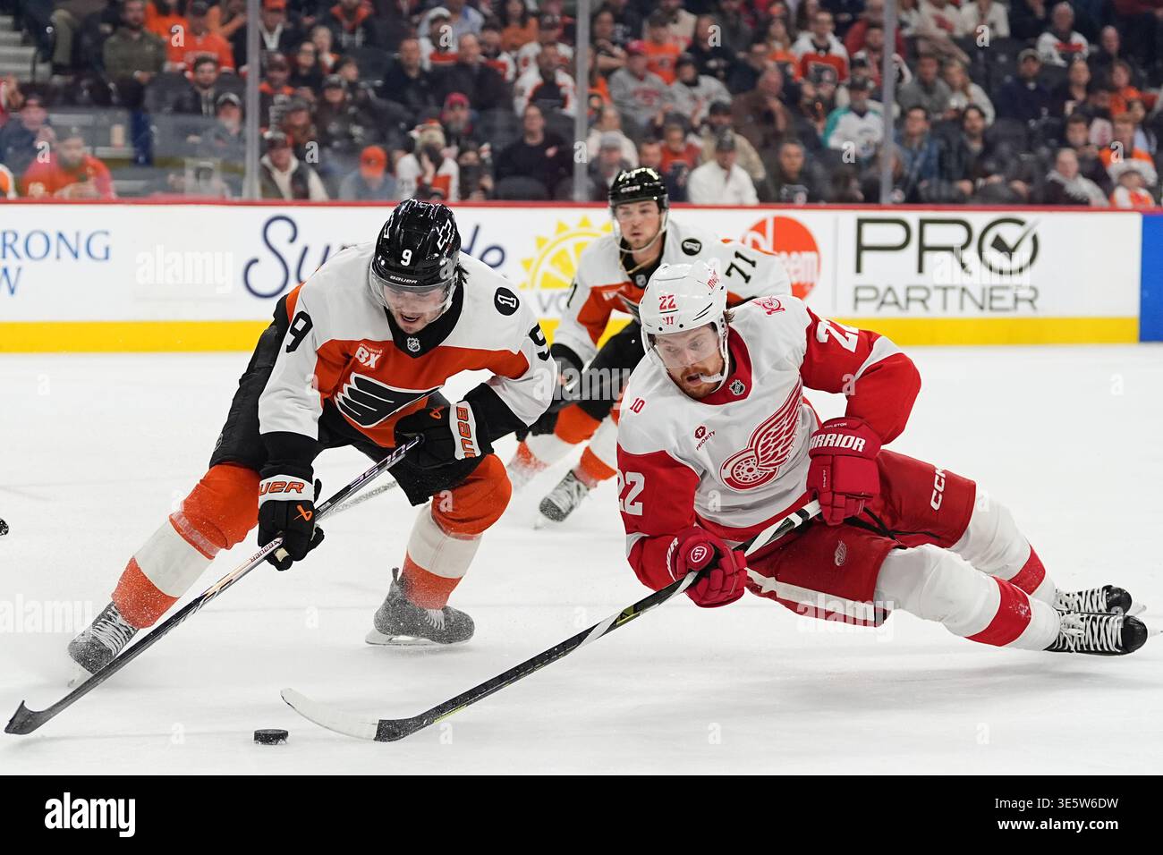 Mason Rourke Philadelphia Flyers' Jamie Drysdale (9) and Detroit Red Wings' Mason ...