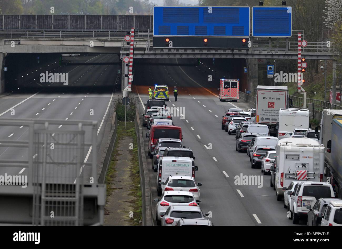 Verwunderlich Kln Aktuell Verkehr Ebenbild