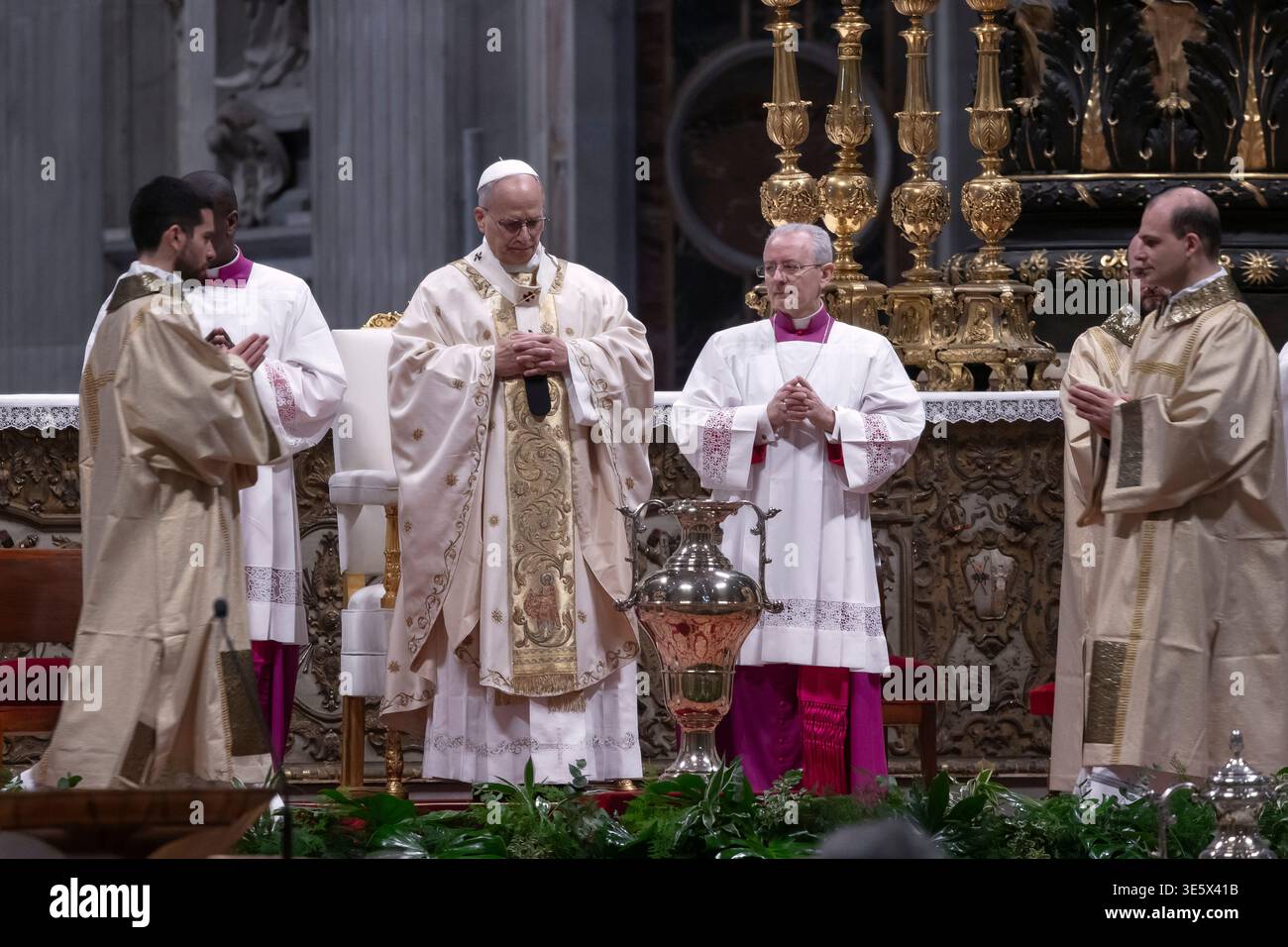 Pope Leo XIV celebrates Chrism Mass on Holy Thursday in St. Peter's ...
