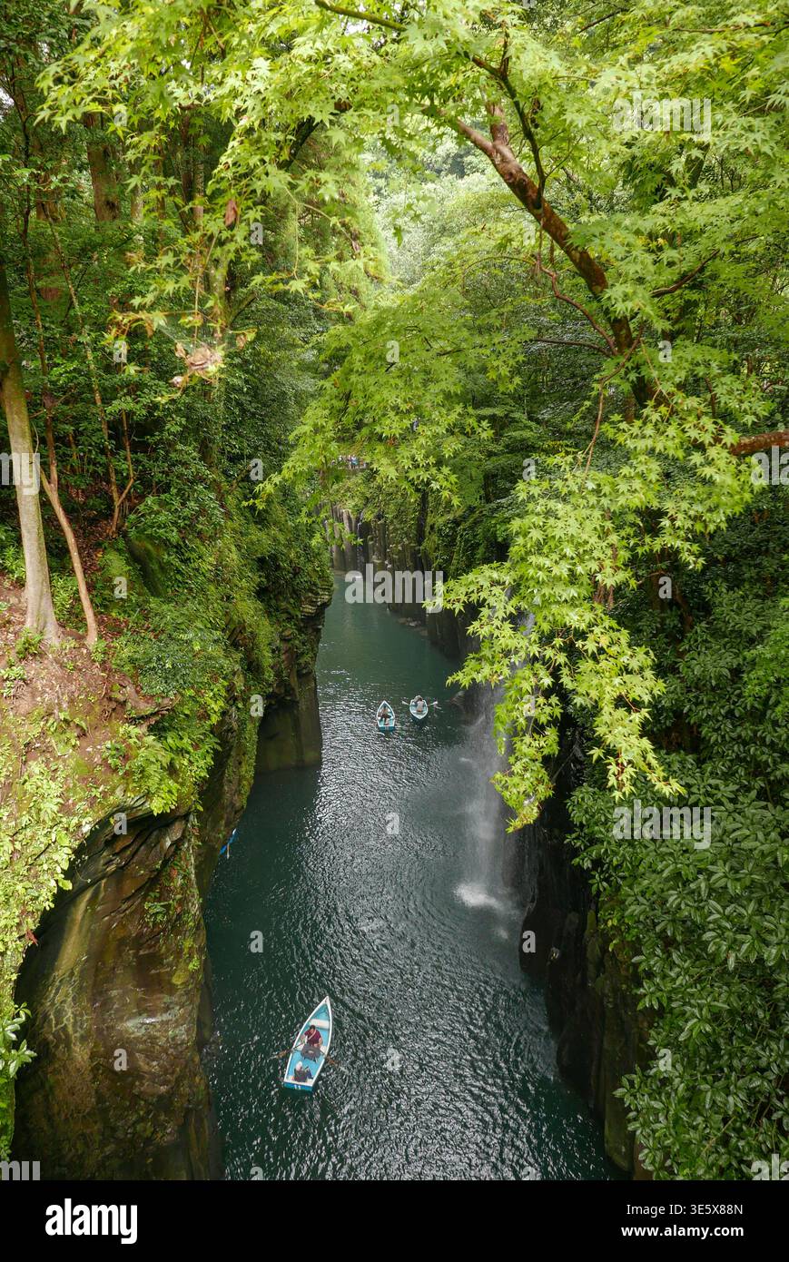 Mina japan hi-res stock photography and images - Alamy