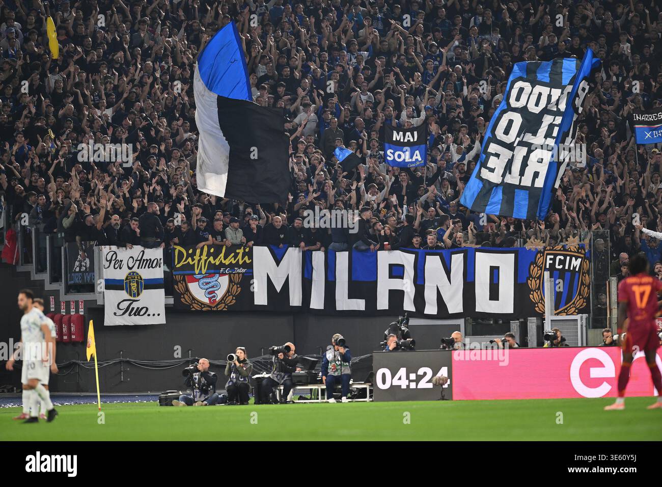 Supporters of F.C. Inter the 7th day of the Serie A Championship ...
