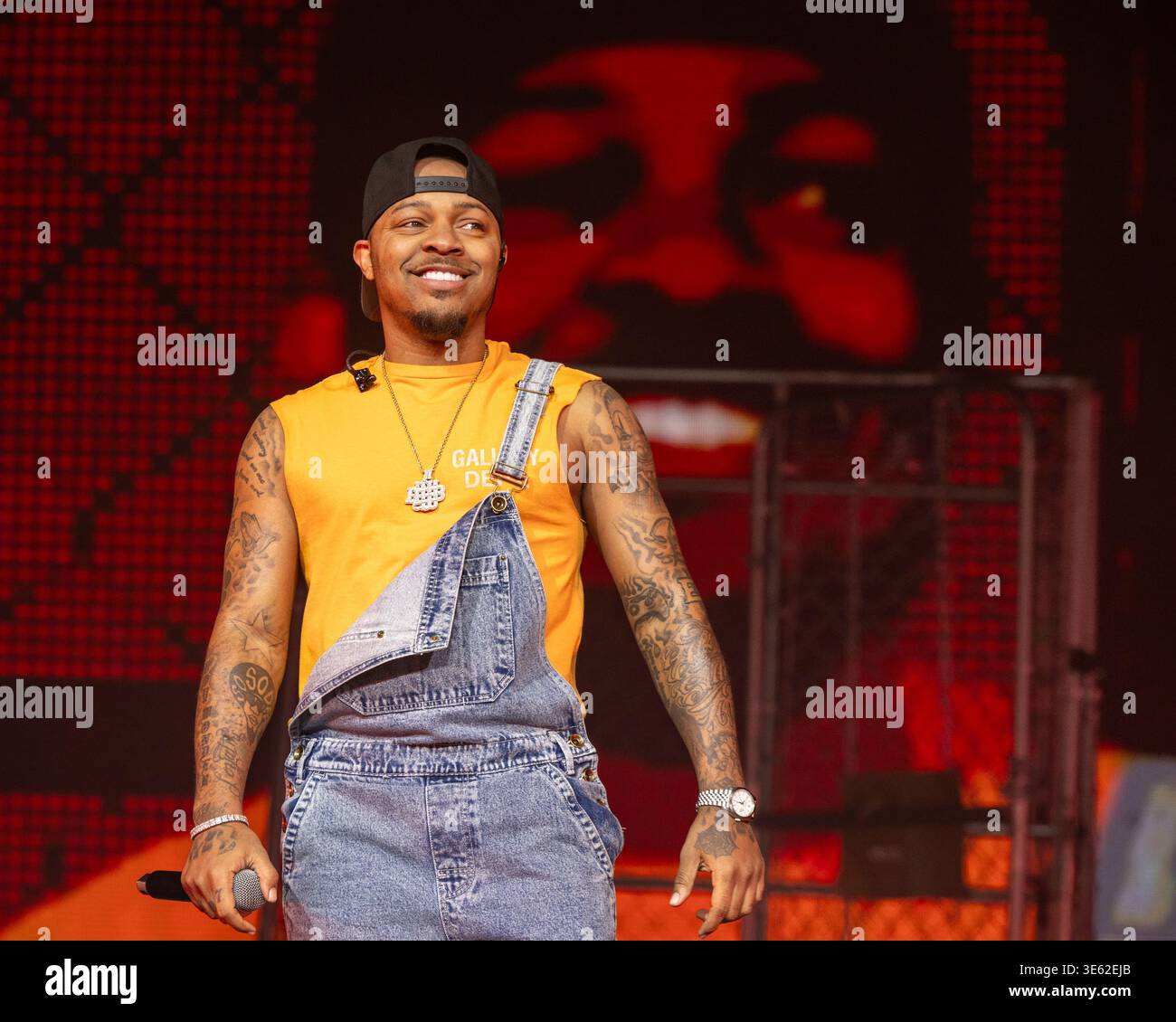 Rapper Bow Wow (Shad Moss) during Boys 4 Life Tour at Fiserv Forum on ...