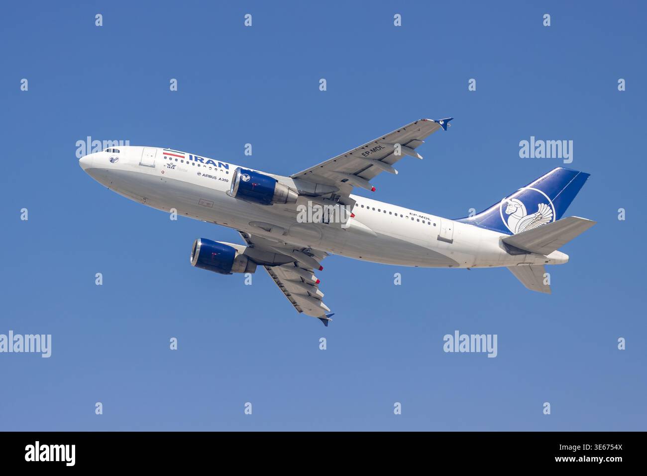 Airbus a310 300 hi-res stock photography and images - Alamy