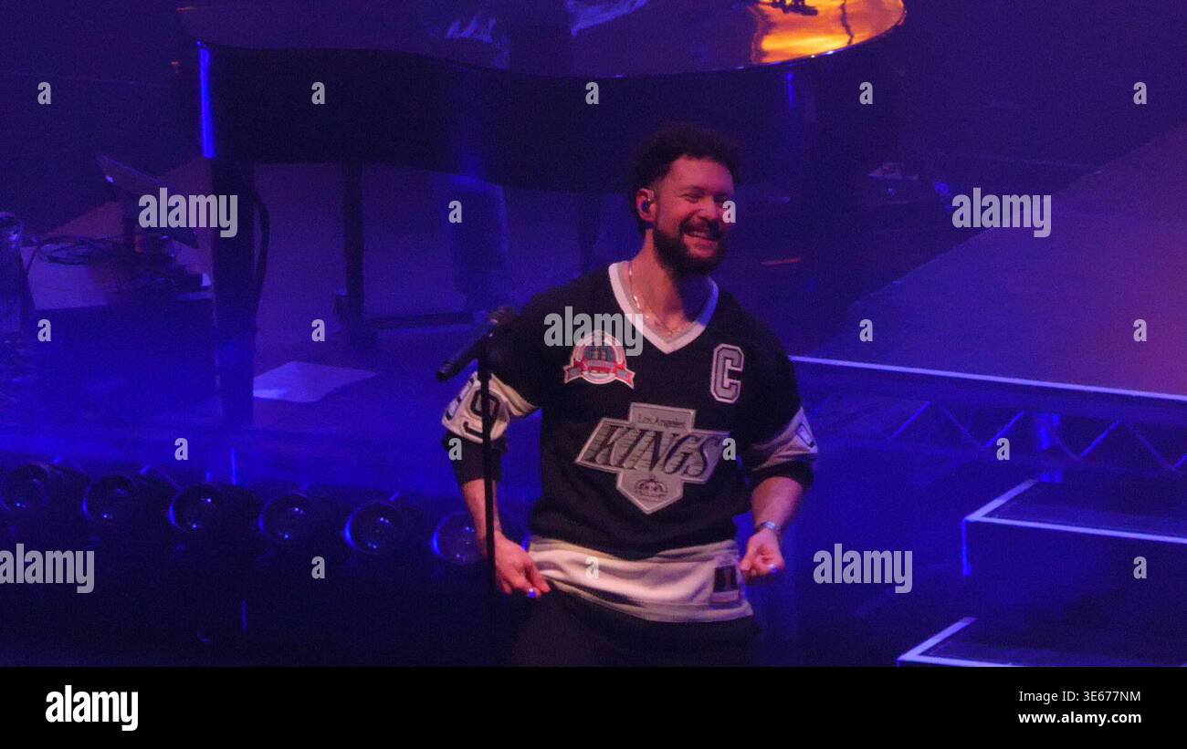 Los çngeles, California, USA 3rd April 2026 Singer Calum Scott performs ...