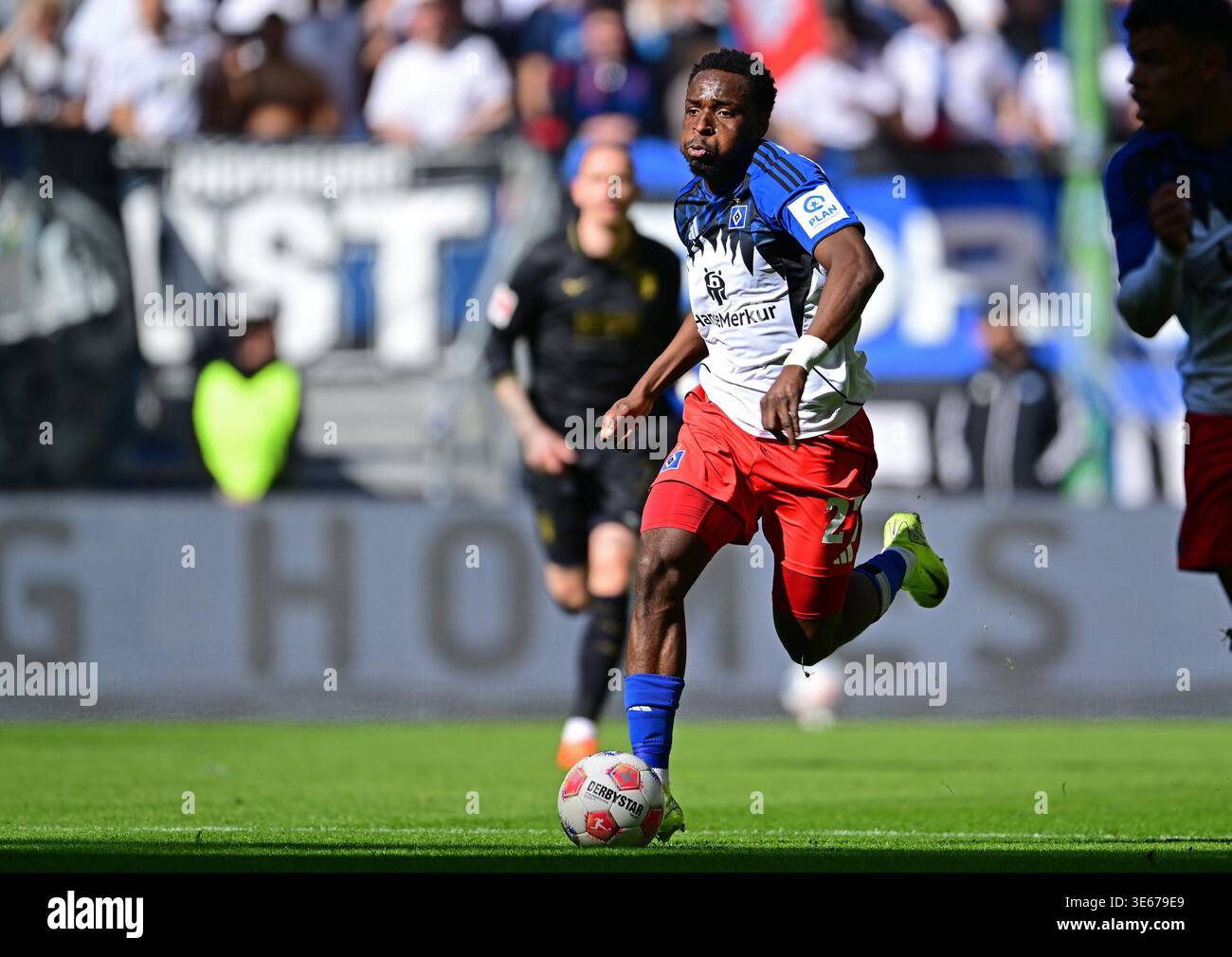 Philip Otele (HSV Hamburg) Hamburg, April 4, 2026, Football, Bundesliga ...