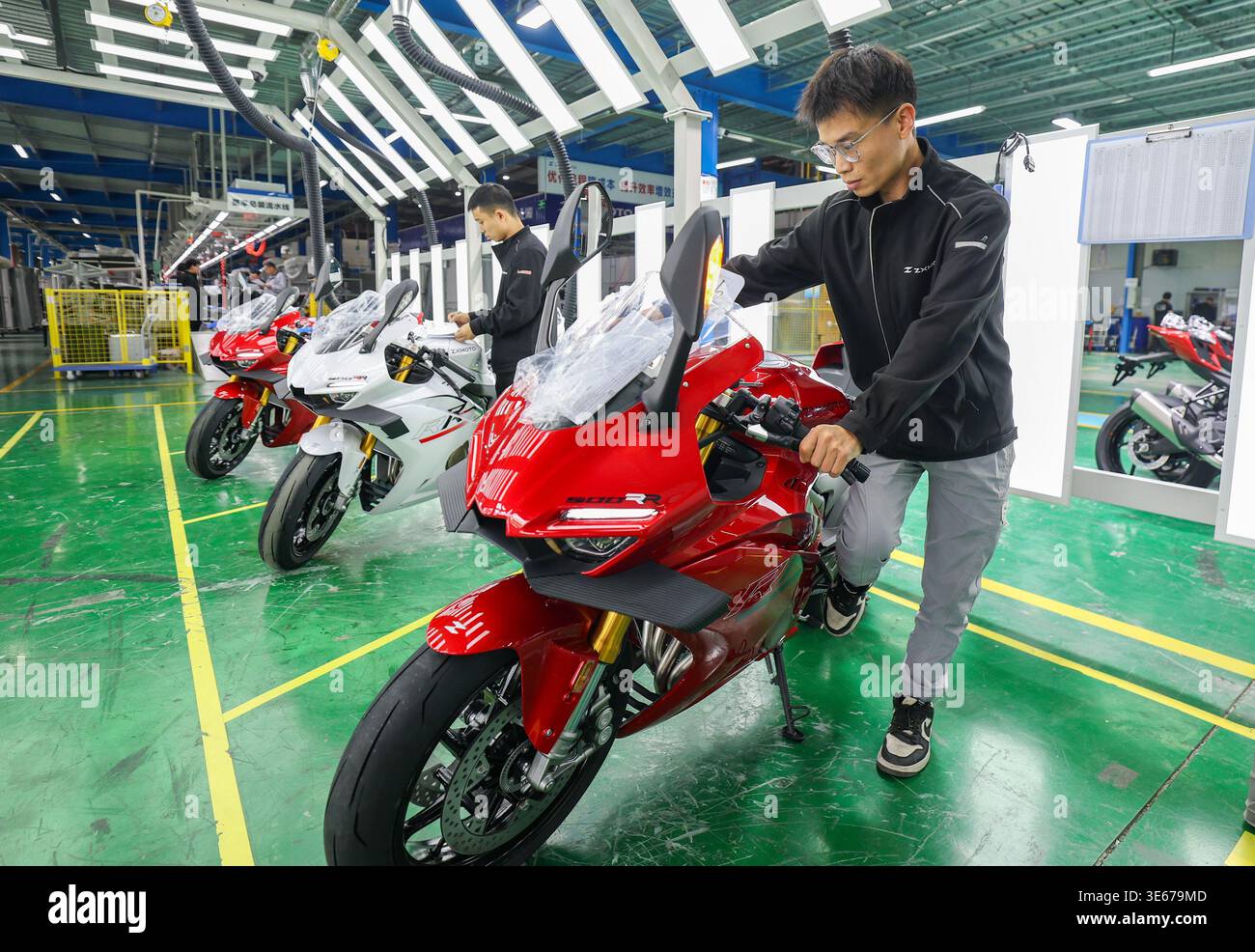 malive At Zhang Xue Motorcycle's Liangjiang New Area store in Chongqing