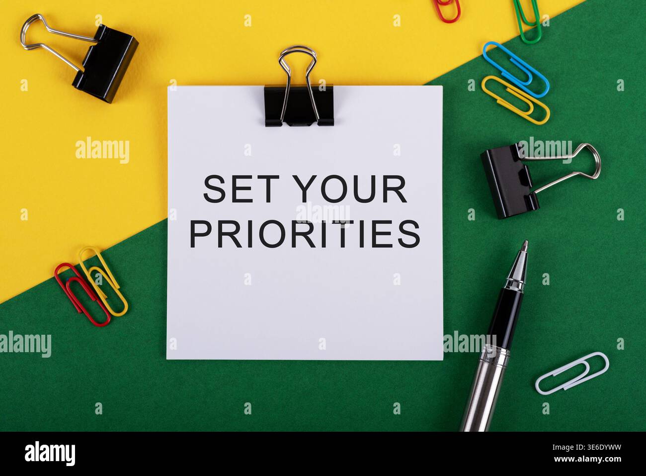 Priorities Written Set up your priorities hi-res stock photography and images - Alamy