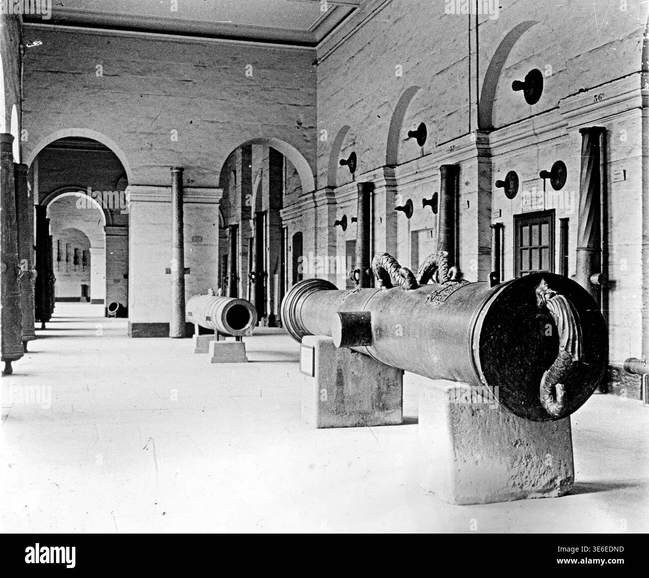 Military cannons at Musee de l'Armee, Invalides Hotel in Paris 1925 ...