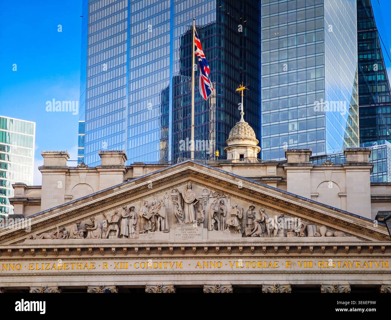 Bank Junction in London, busy city intersection with historic buildings ...