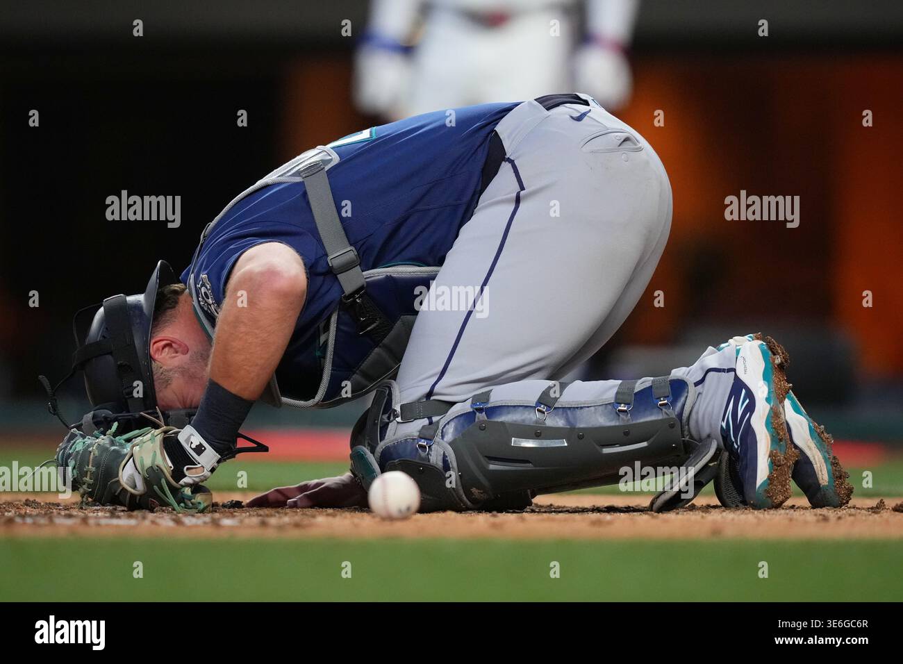 Seattle Mariners catcher Cal Raleigh reacts after a play against the ...
