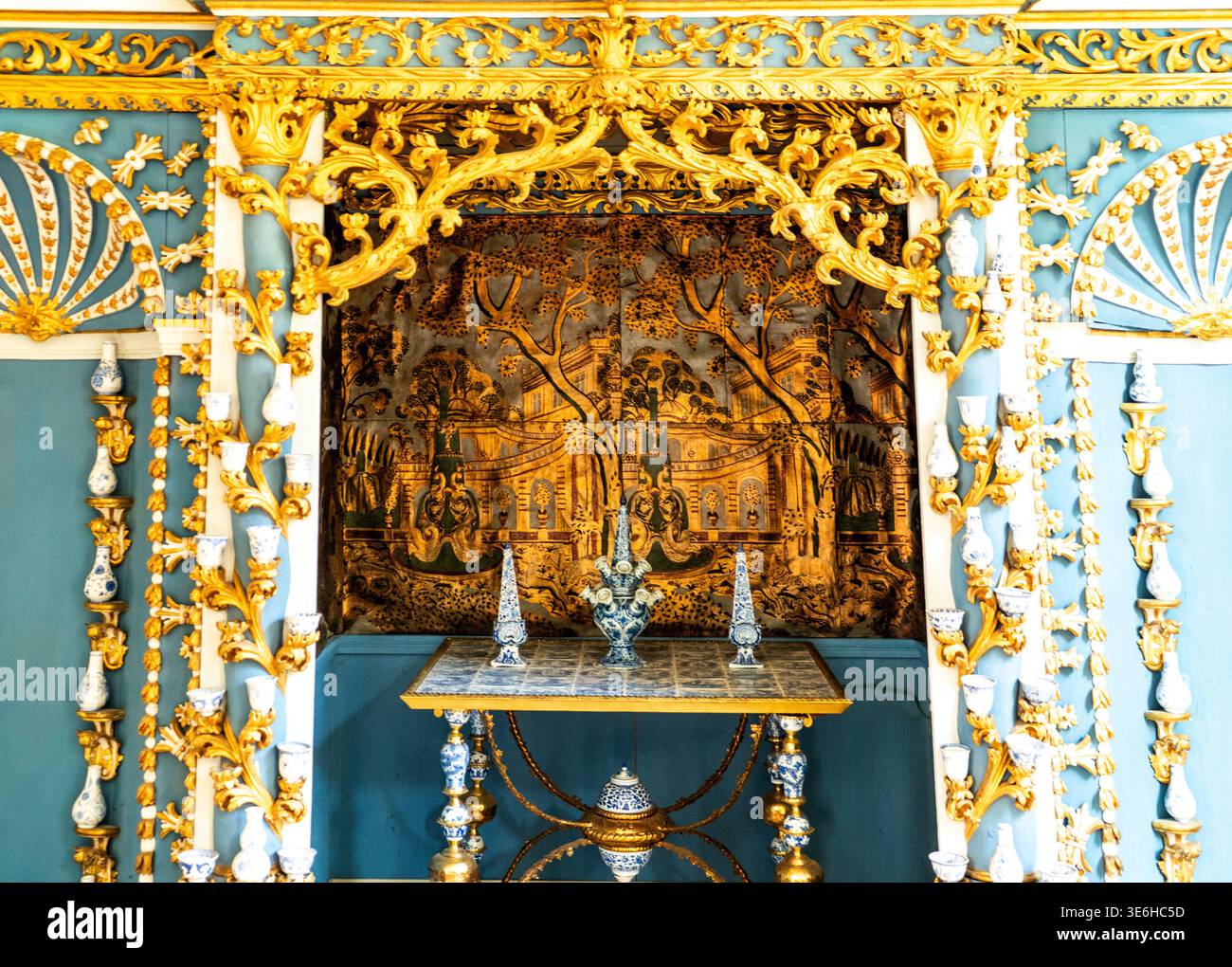 Colonial Rococo Panel Elegant rococo wall design hi-res stock photography and images - Alamy