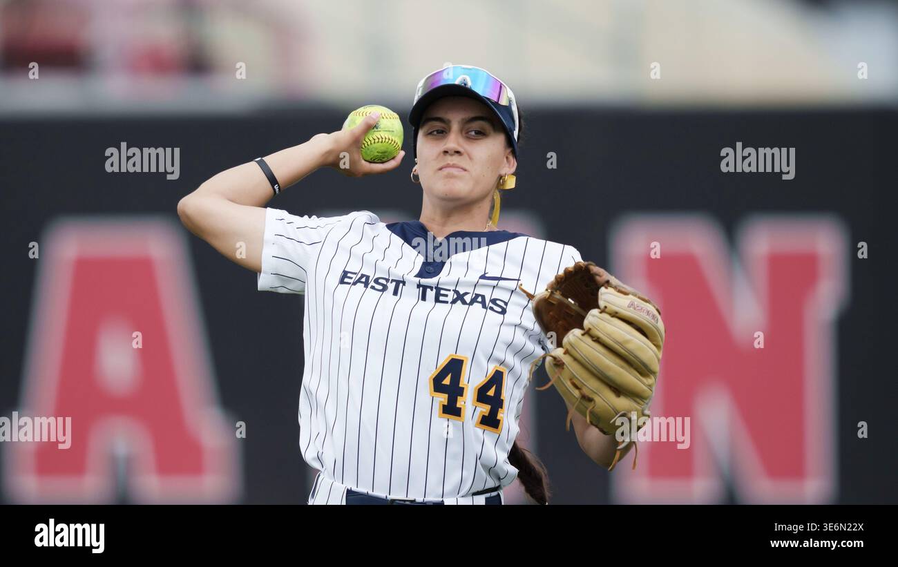 East Texas A&M utility Isabella Arzola (44) throws during an NCAA ...