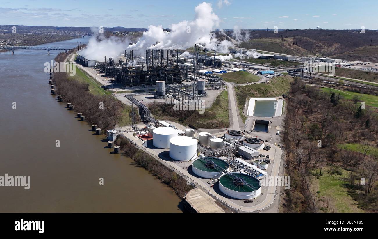 This is the Shell Polymers Monaca Plant in Monaca, Pa., Tuesday, April ...