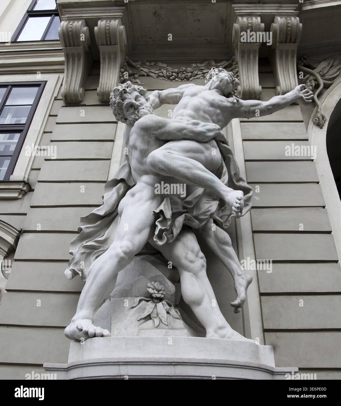 Hercules and antaeus hi-res stock photography and images - Alamy