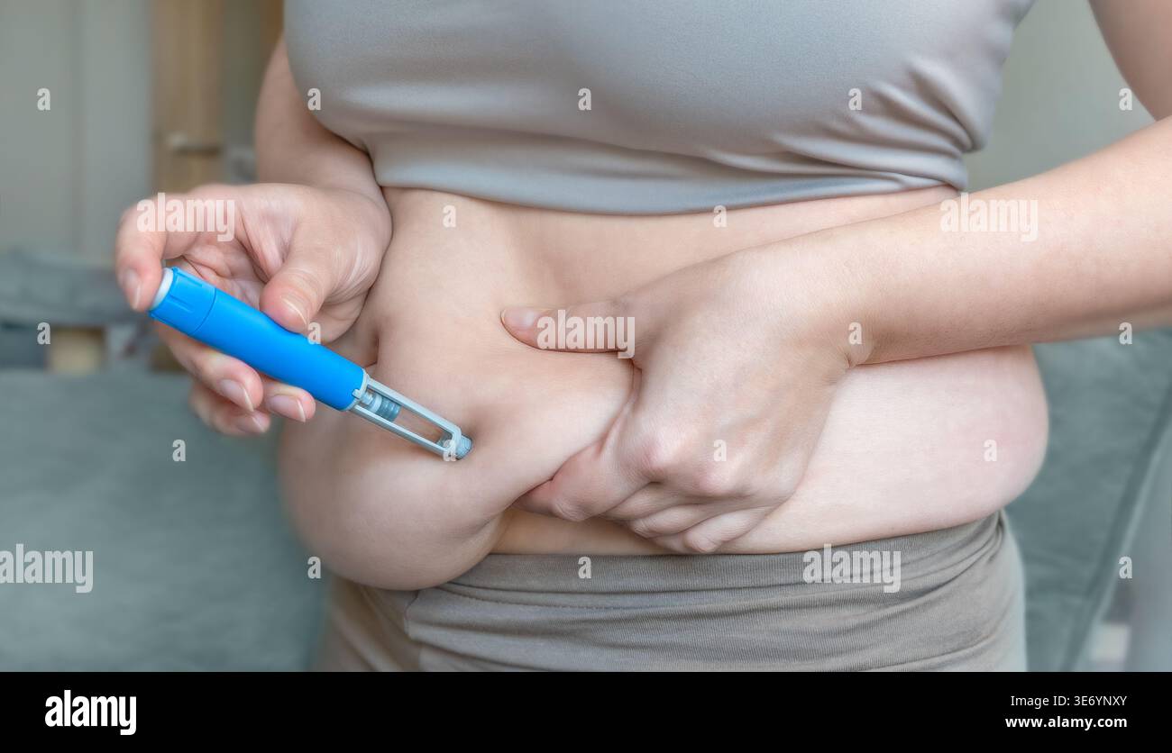 glp 1 belly fat Glp 1 medication hi-res stock photography and images