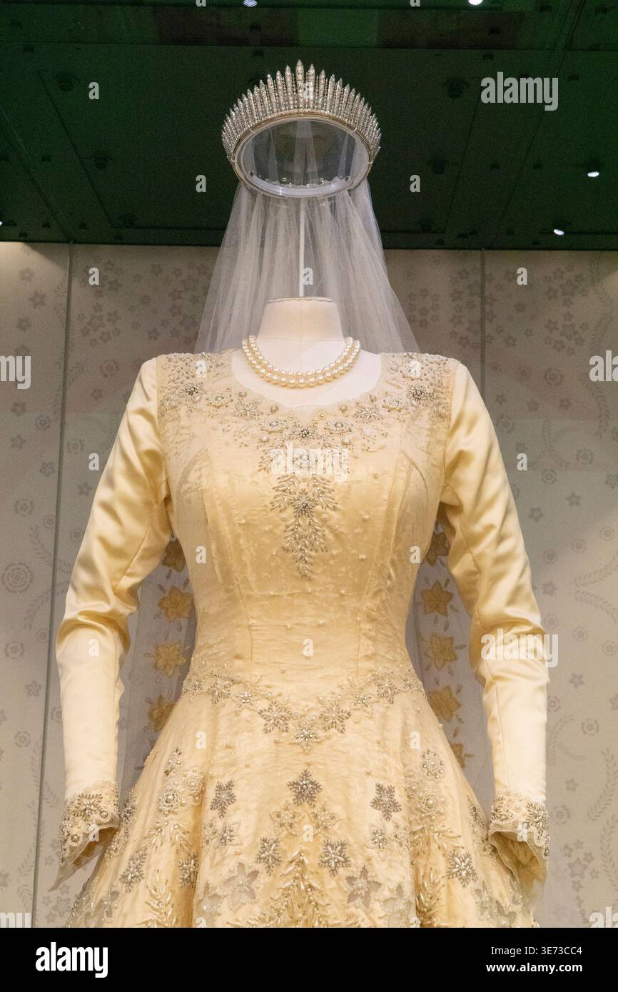 wedding dress of princess elizabeth of the united kingdom Inside the Making of Queen Elizabeth's Wedding Dress