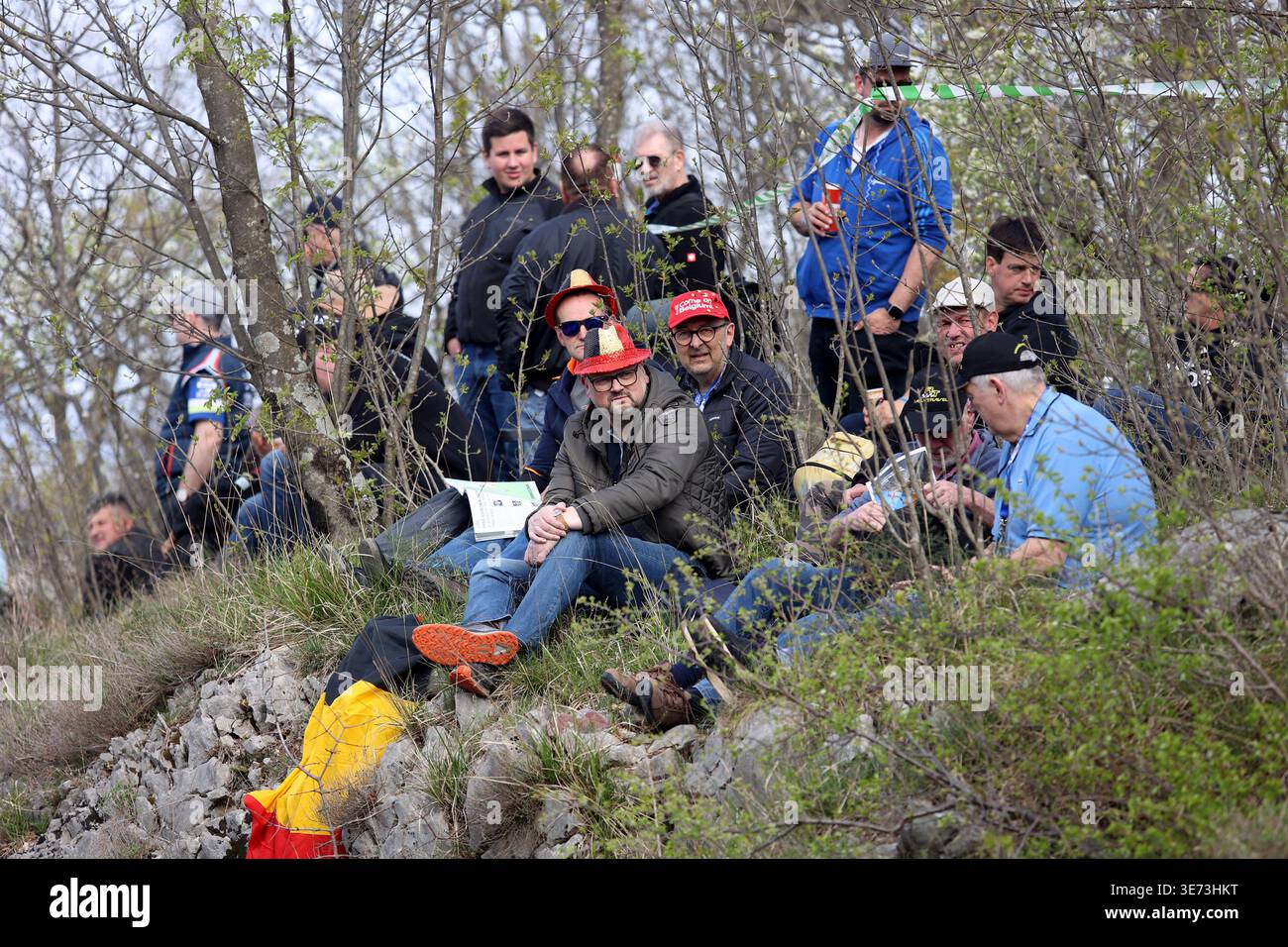 Belgium spectators waiting for the action during Shakedown Sarsoni ...