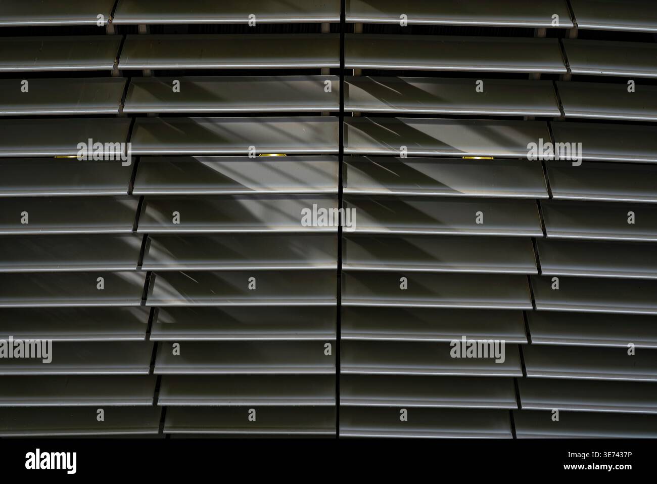 Shading louvers hi-res stock photography and images - Alamy
