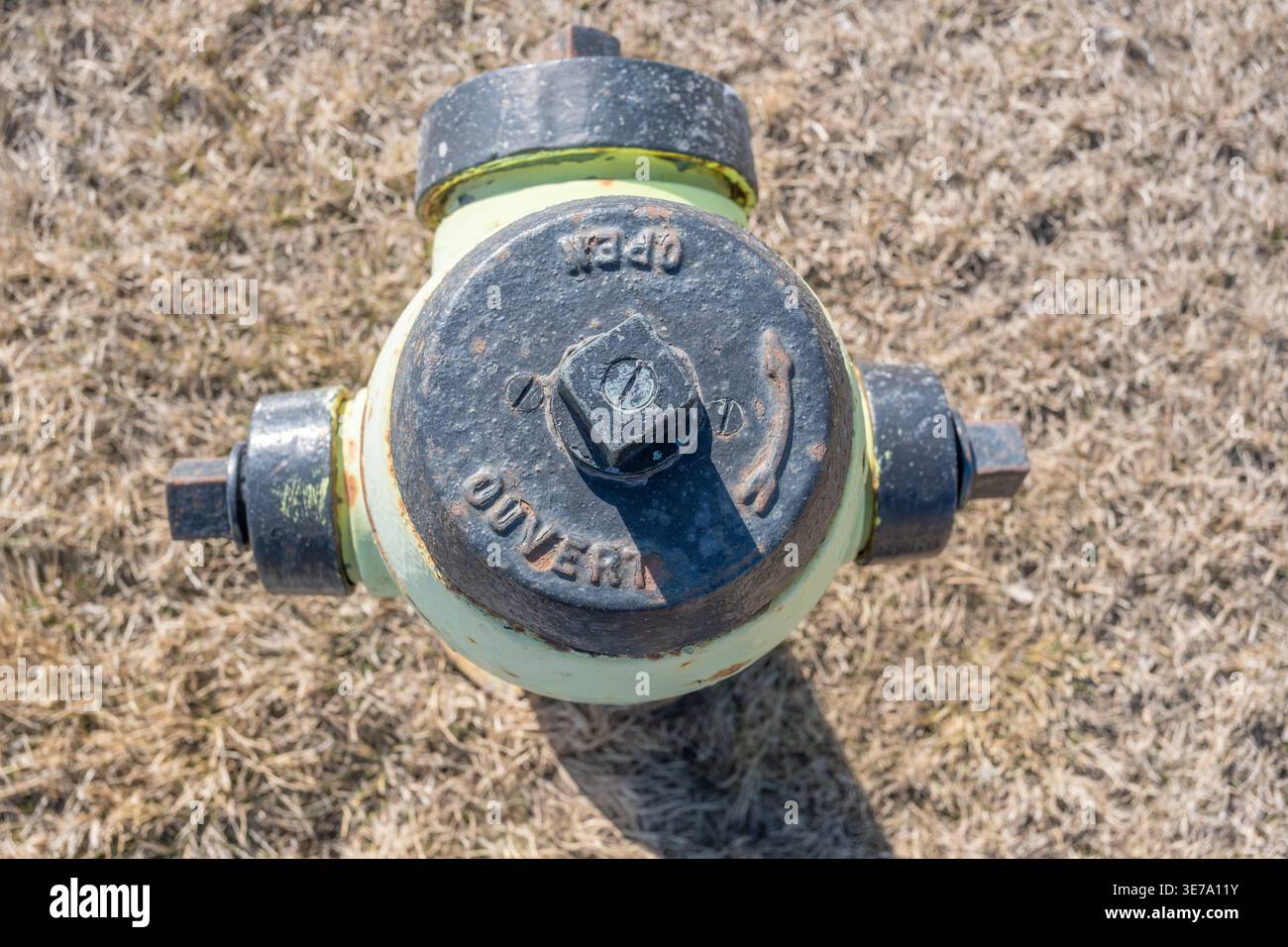 Hydrant Top View Hydrant valve hi-res stock photography and images - Alamy