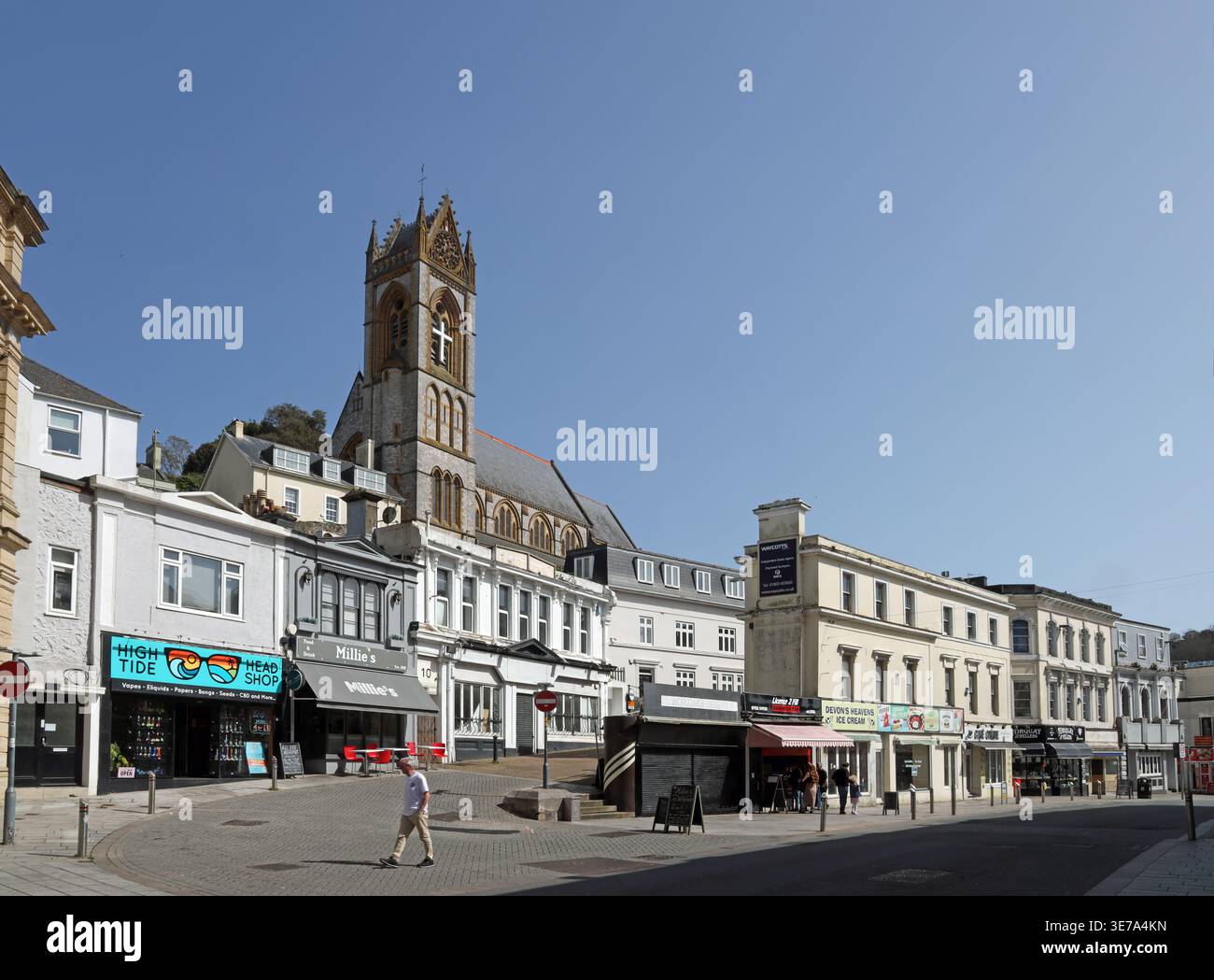 Vapping shop hi-res stock photography and images - Alamy