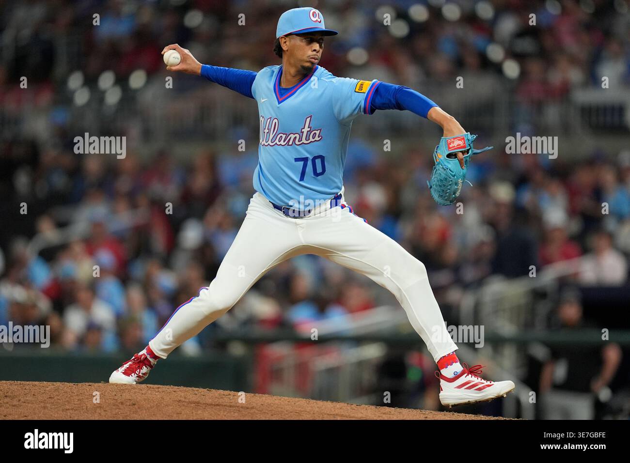 Atlanta Braves pitcher Osvaldo Bido (70) works in the nineth inning of ...