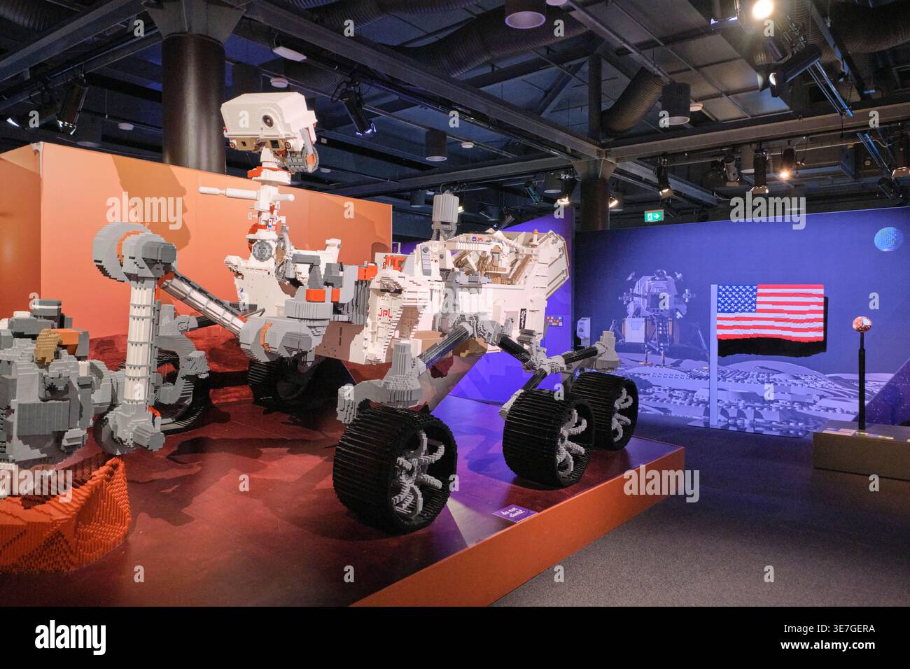 Mars 2020 perseverance rover model hi-res stock photography and images ...